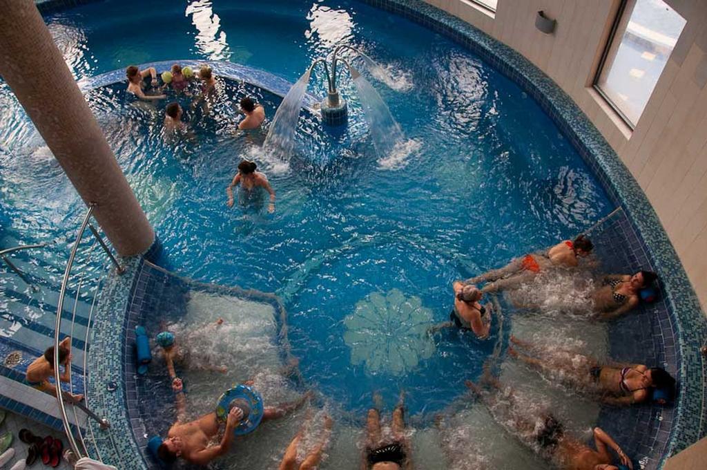 Garsoniera Cristina Apartment Baile Felix Ngoại thất bức ảnh